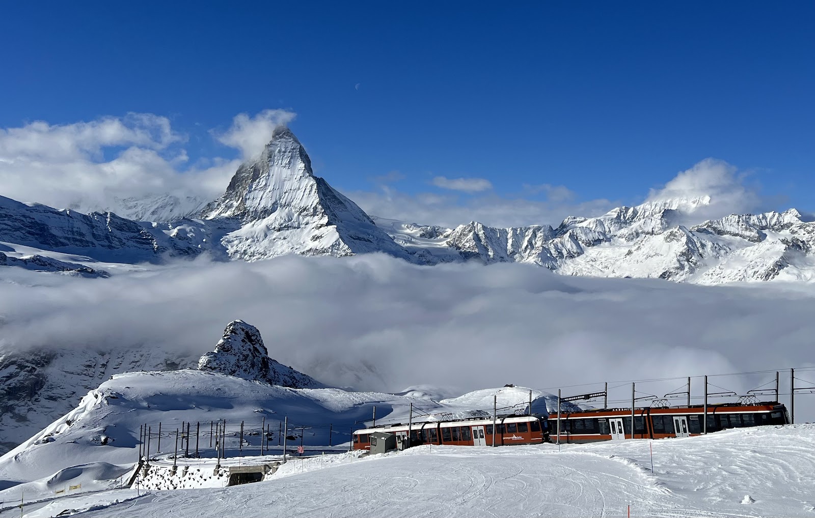 High glacier pistes under the Matterhorn above Valtournenche